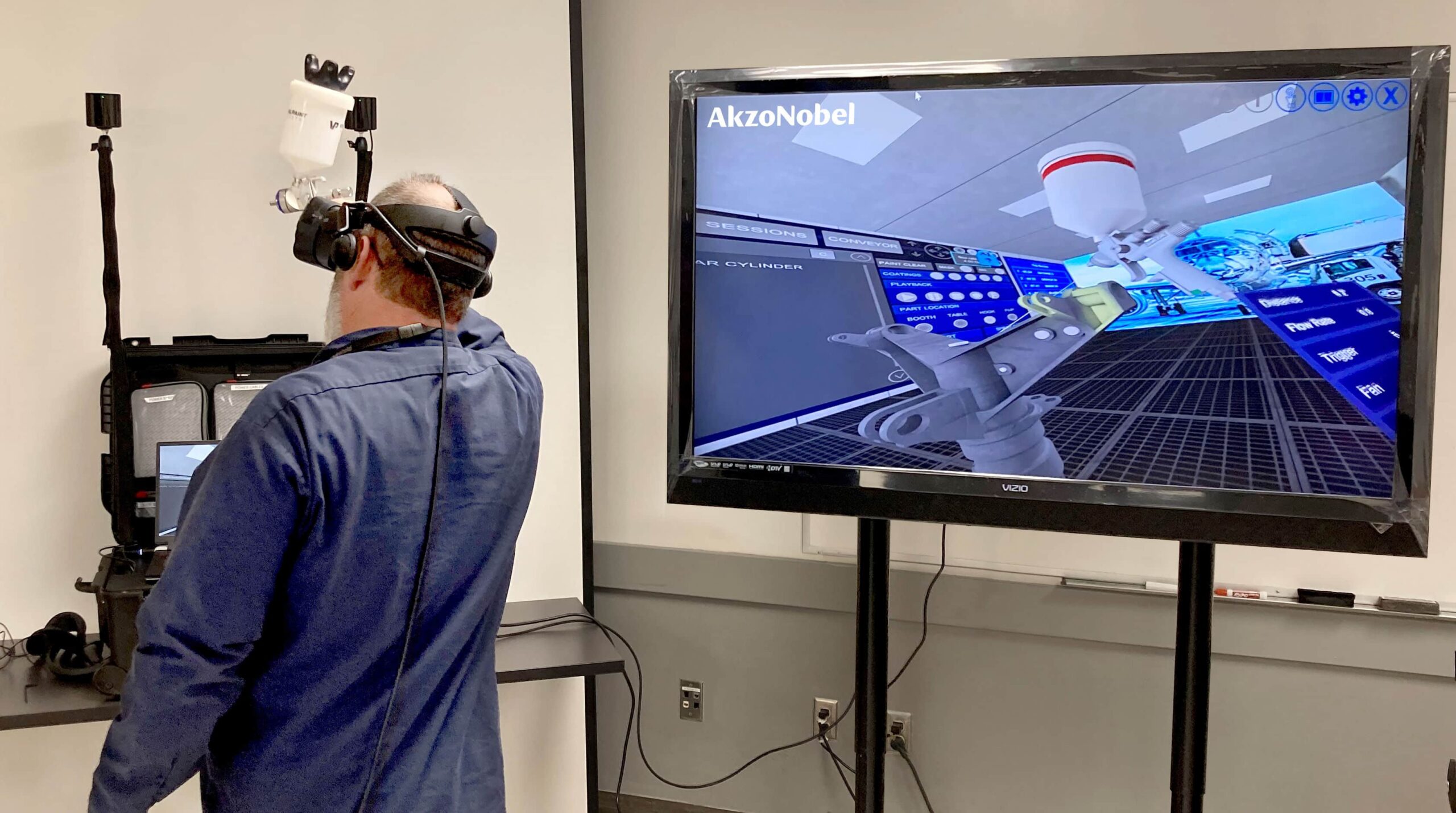 AkzoNobel brings a new reality in paint training to American Airlines