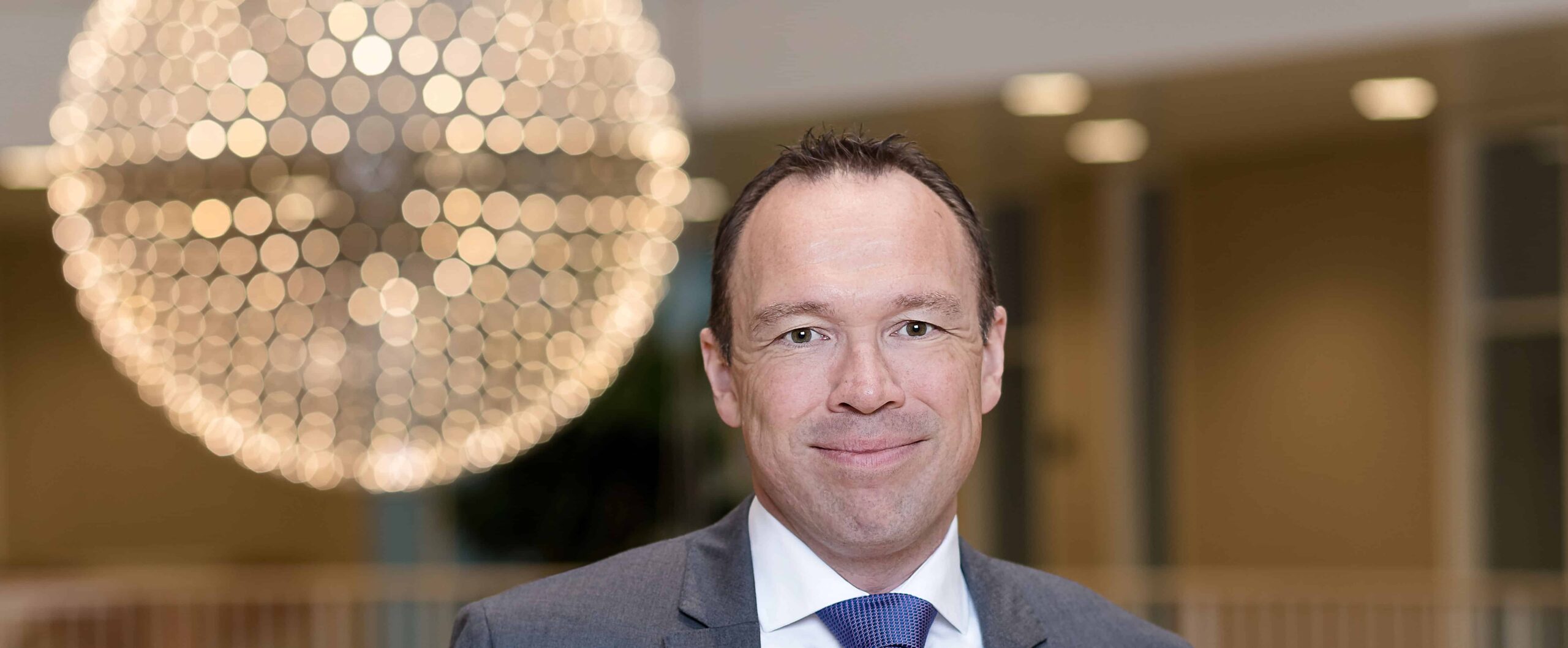 Hempel delivers double-digit growth in 2022