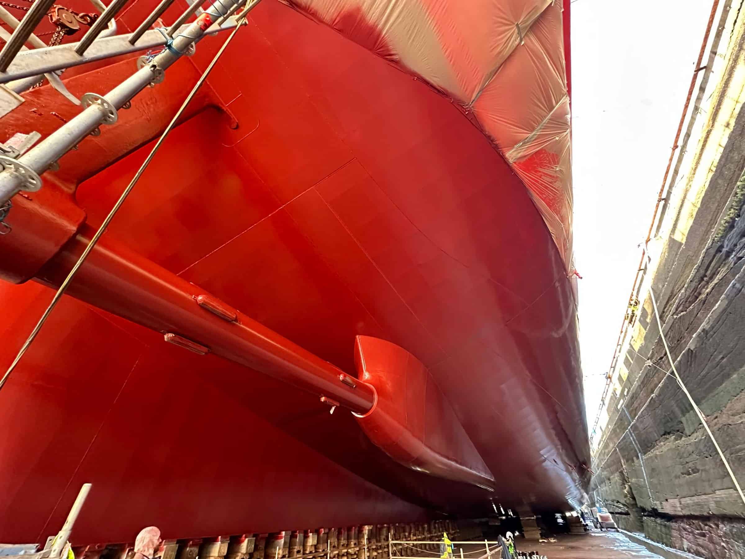 Ship's hull coated with XGIT-FUEL