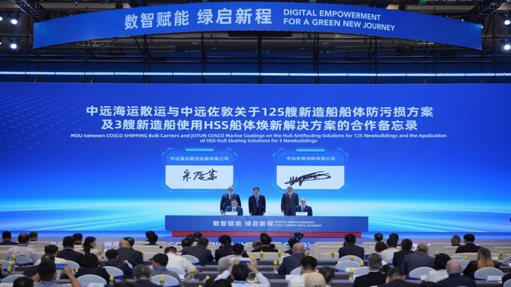 Jotun COSCO Marine Coatings signs agreement covering 125 newbuilding vessels with COSCO SHIPPING