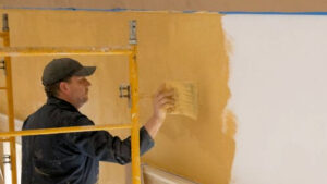 Canning carrying out the preservation of the Old Senate Chamber